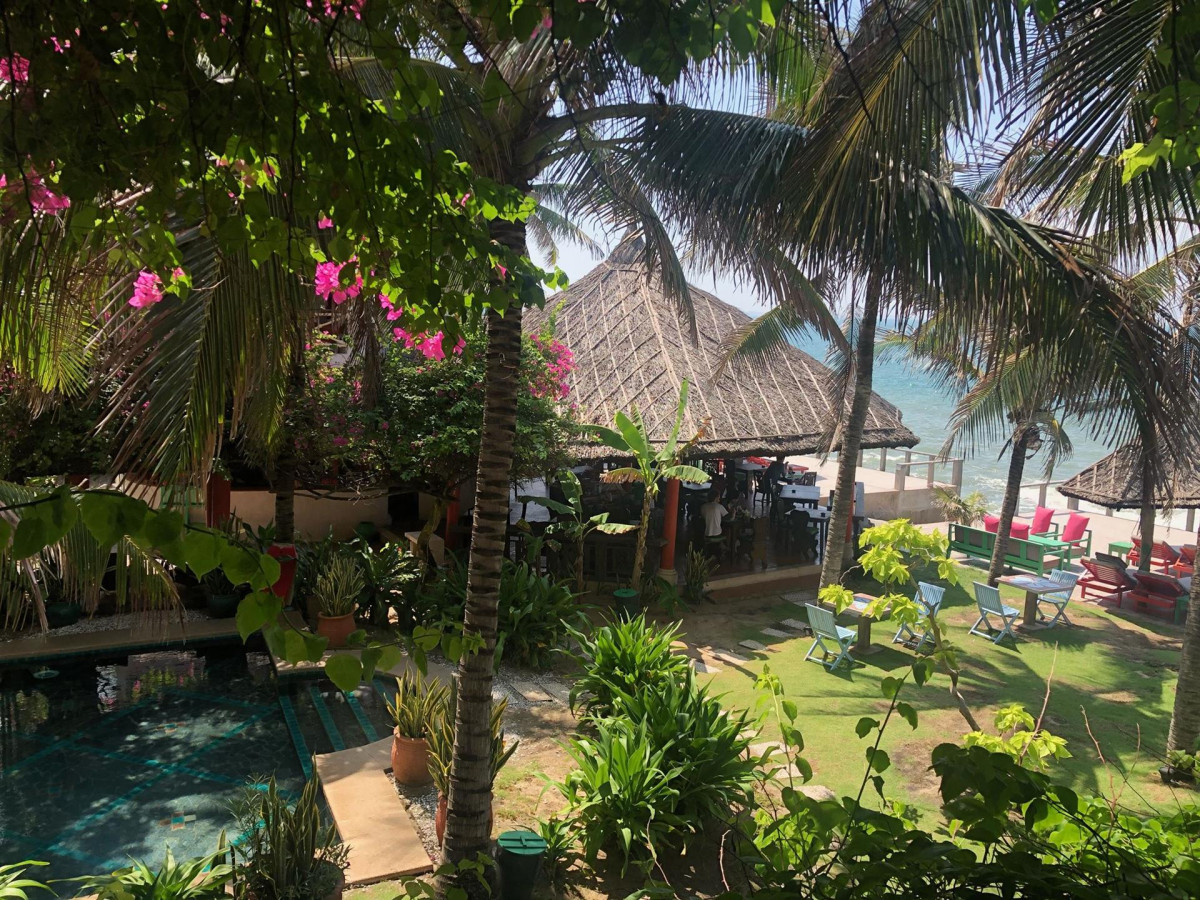 Full Moon Beach Resort 2*