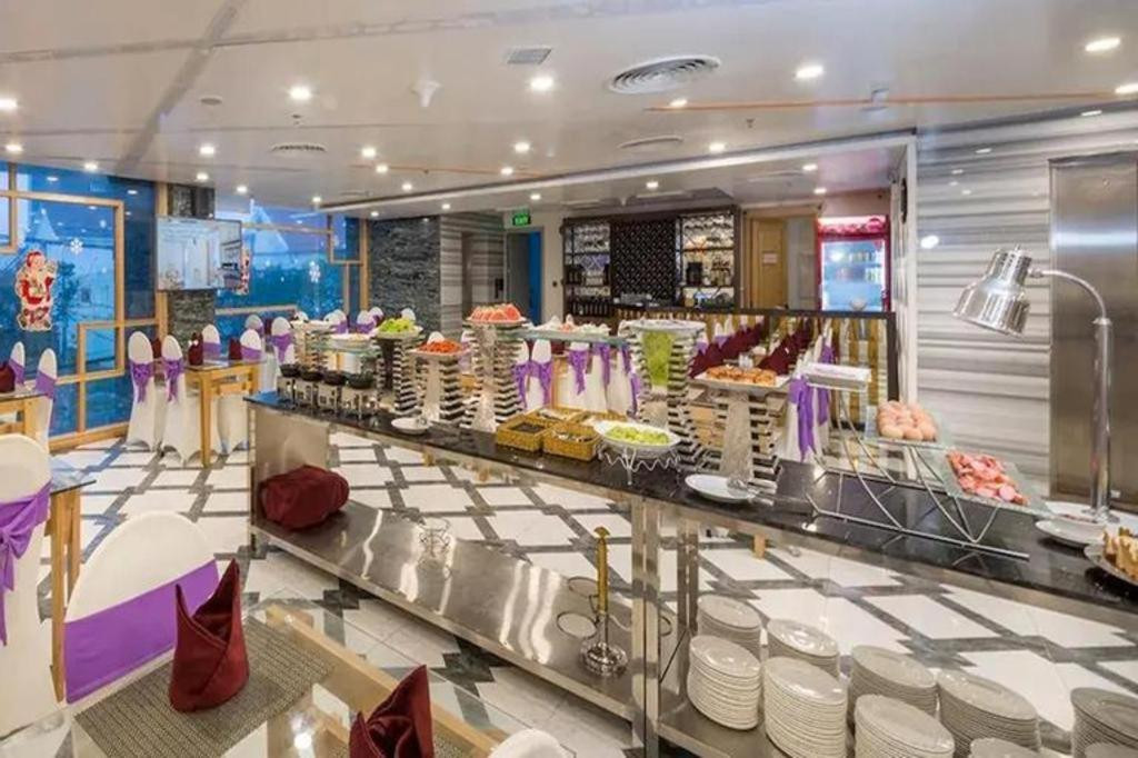 Grand Jeep Hotel Danang 4*