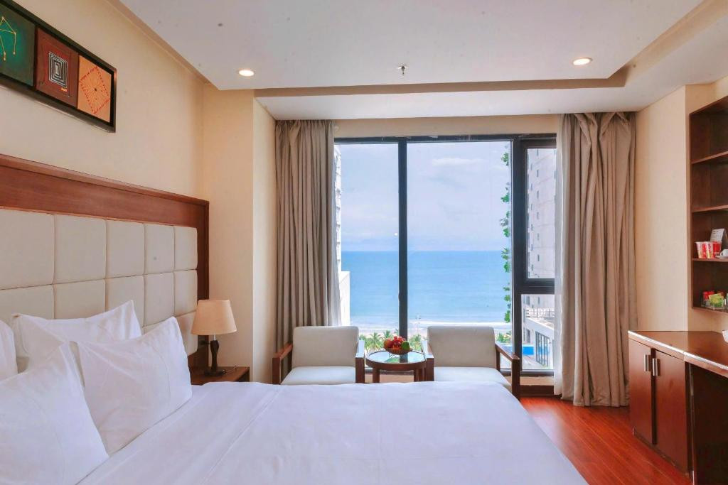 Grand Sea Danang 4*
