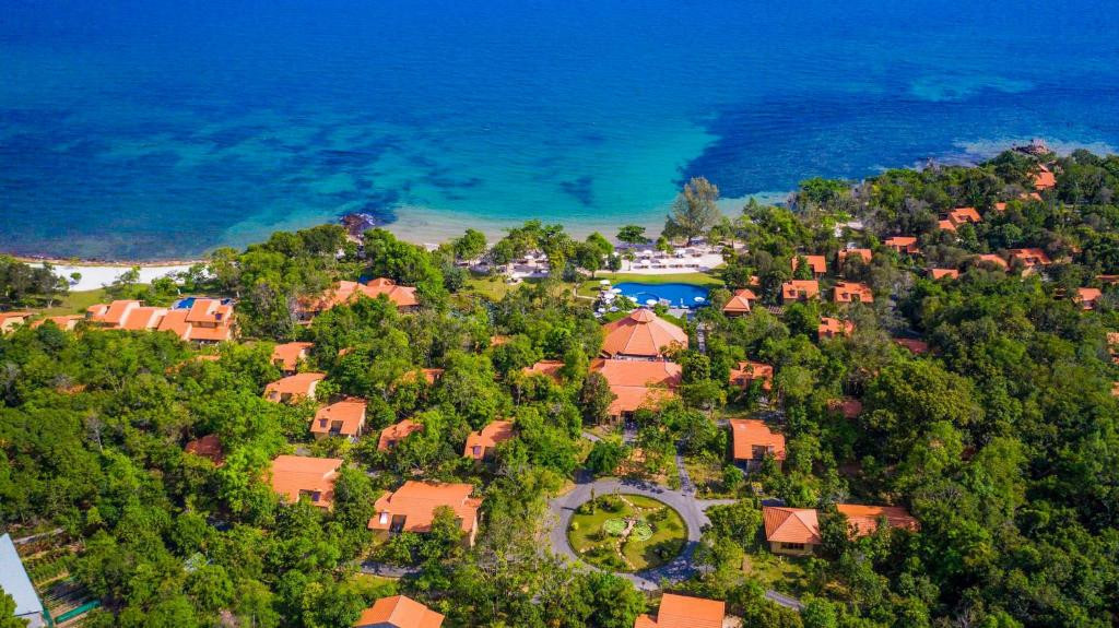 Green Bay Phu Quoc Resort & Spa 4*
