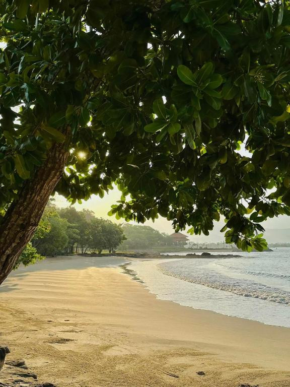 Green Bay Phu Quoc Resort & Spa 4*