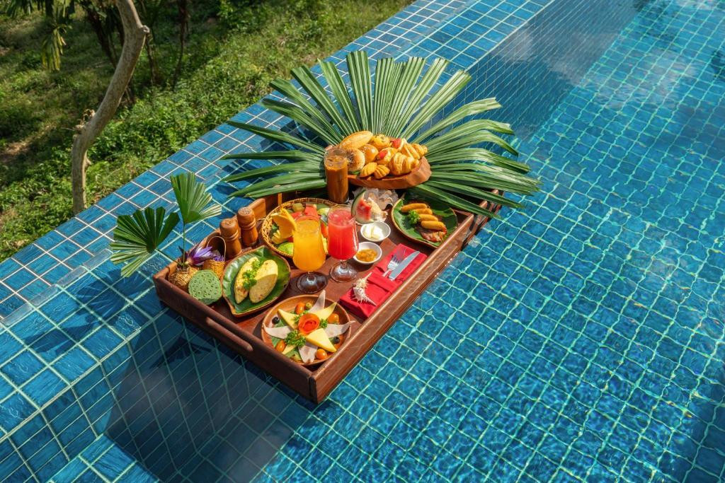 Green Bay Phu Quoc Resort & Spa 4*