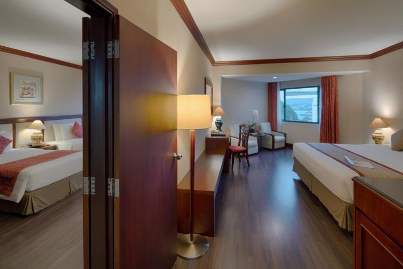 Halong Plaza 4*