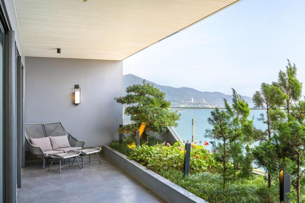 Hilton Garden Inn Danang 4*