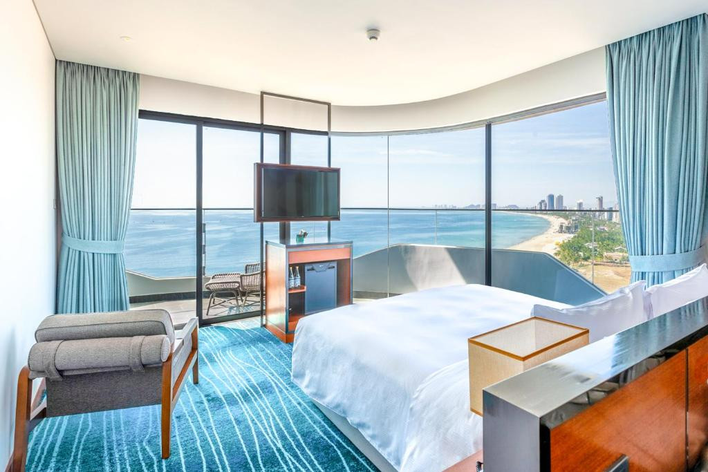 Hilton Garden Inn Danang 4*