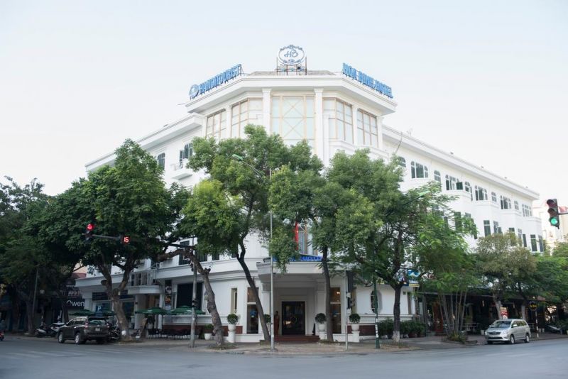 Hoa Binh 3*
