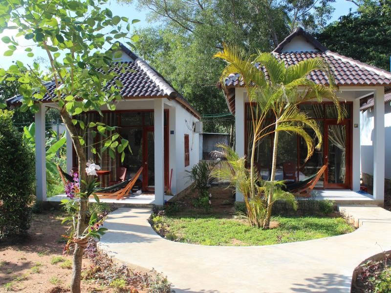Hoa Nhat Lan Bungalow 1*