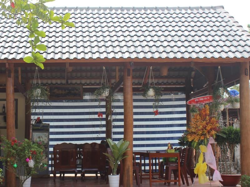 Hoa Nhat Lan Bungalow 1*