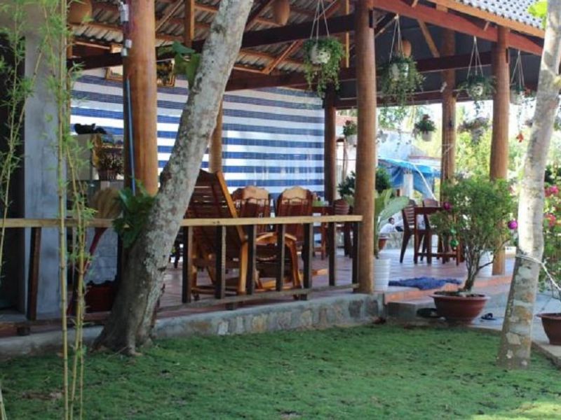Hoa Nhat Lan Bungalow 1*