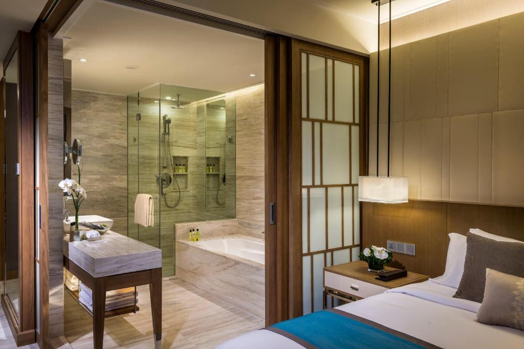 Intercontinental Nha Trang 5*