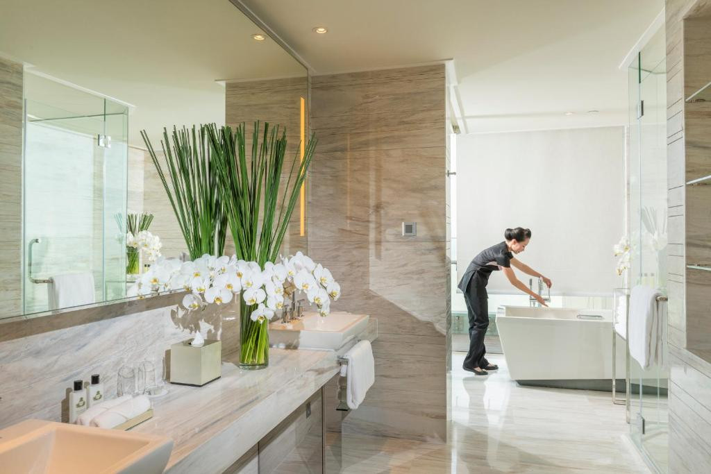 Intercontinental Nha Trang 5*
