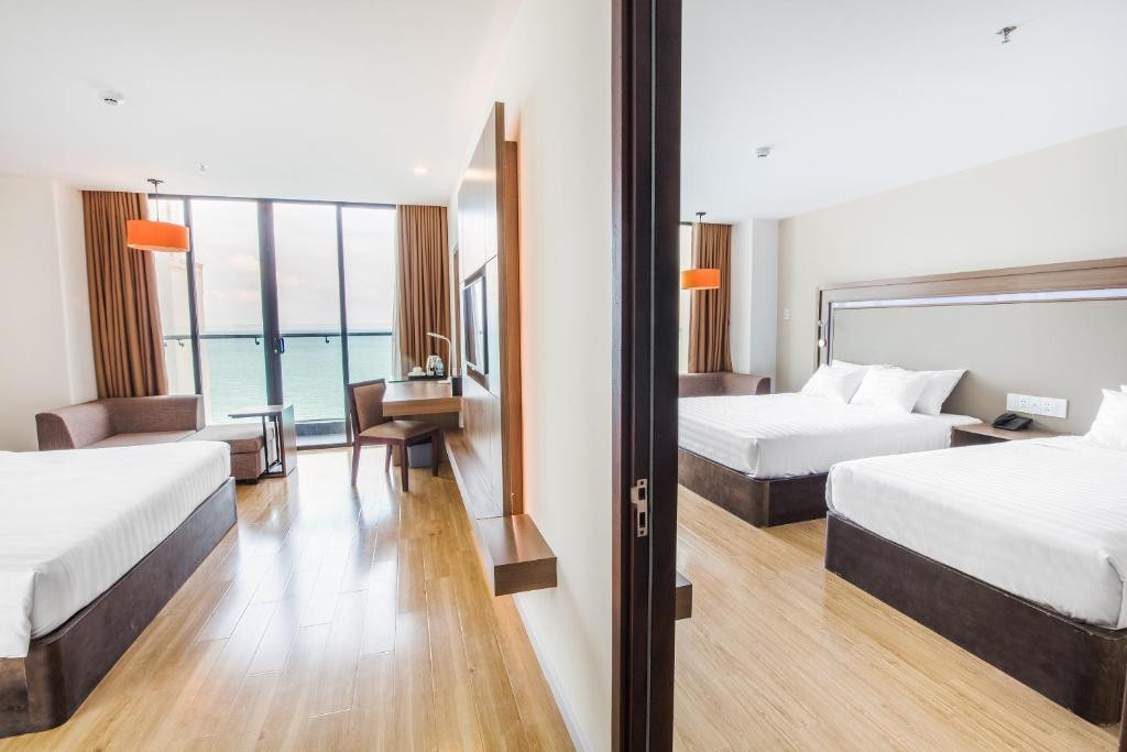 King Town Grand Hotel & Wedding Center 4*
