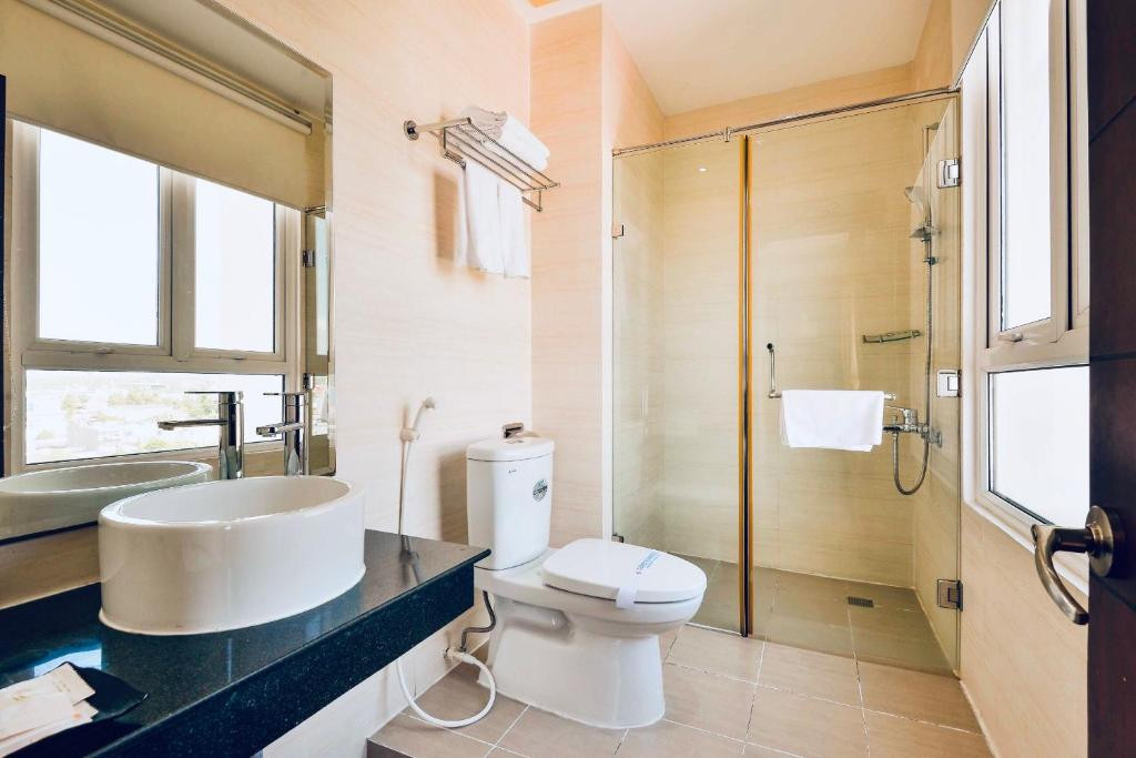 Happy Life Hotel (Ex. Liberty Saigon South) 3*