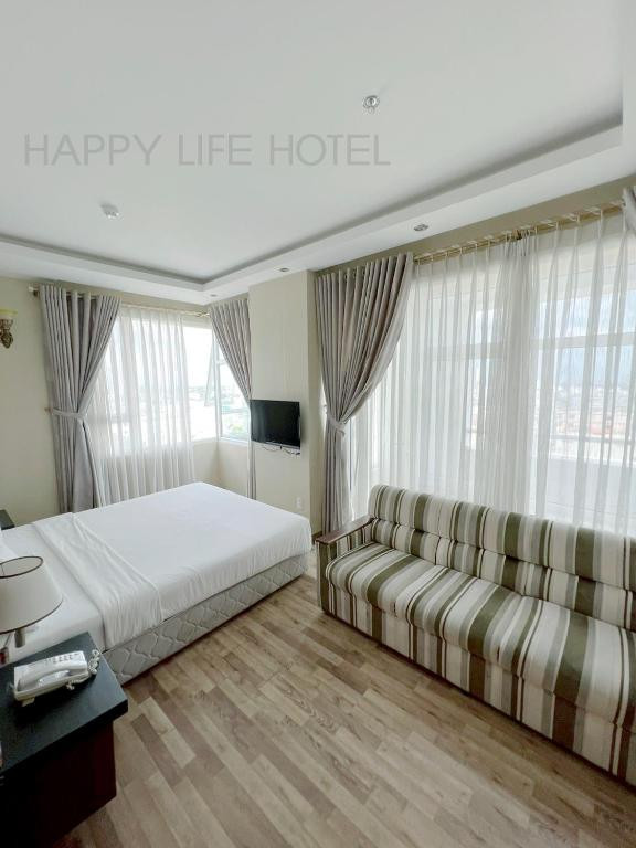 Happy Life Hotel (Ex. Liberty Saigon South) 3*