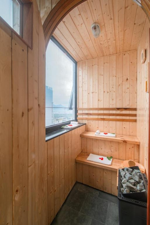 Maple Hotel & Apartment Nha Trang 4*