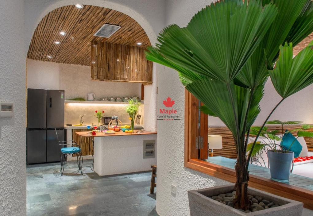 Maple Hotel & Apartment Nha Trang 4*