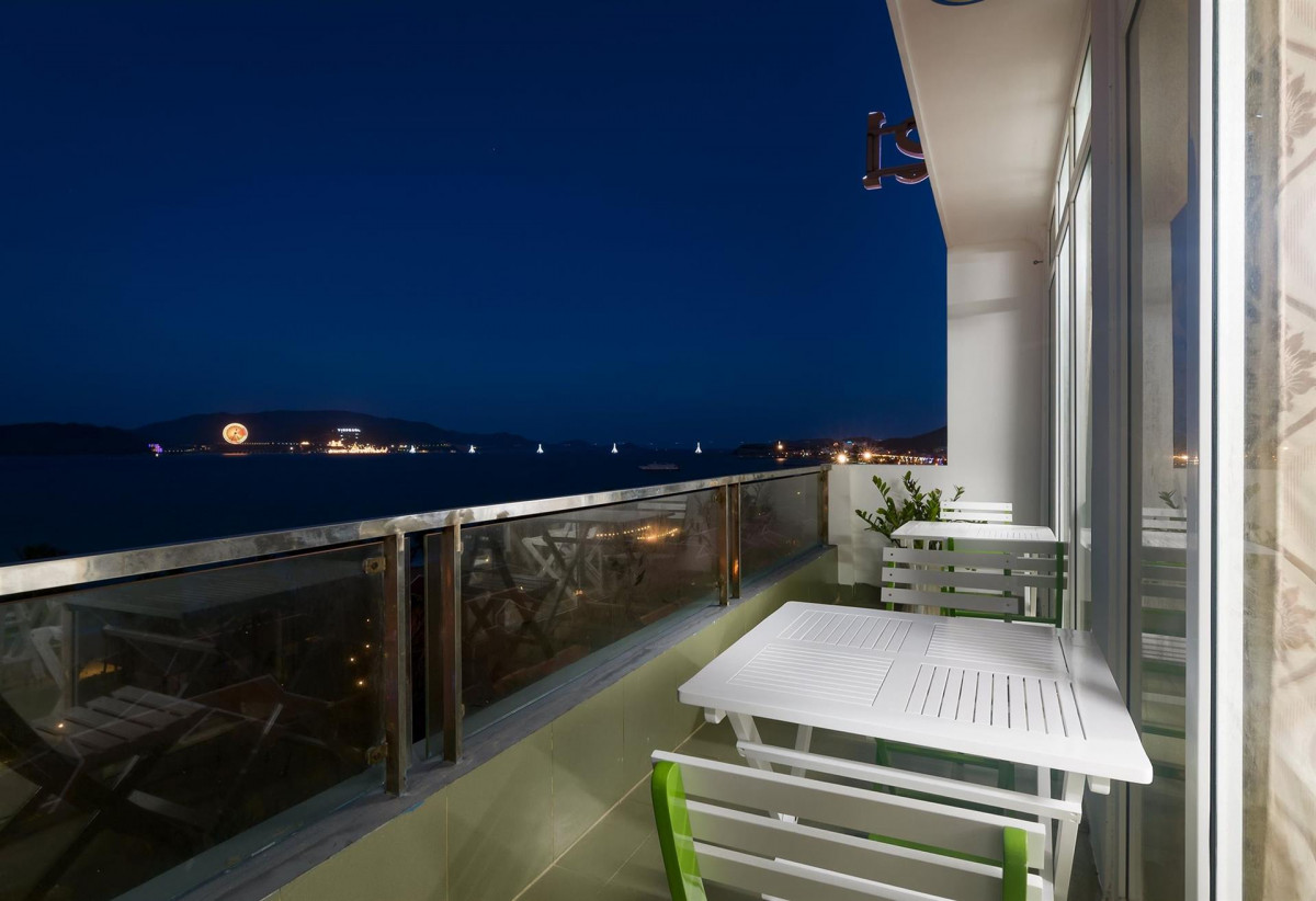 Montana Hotel 3*