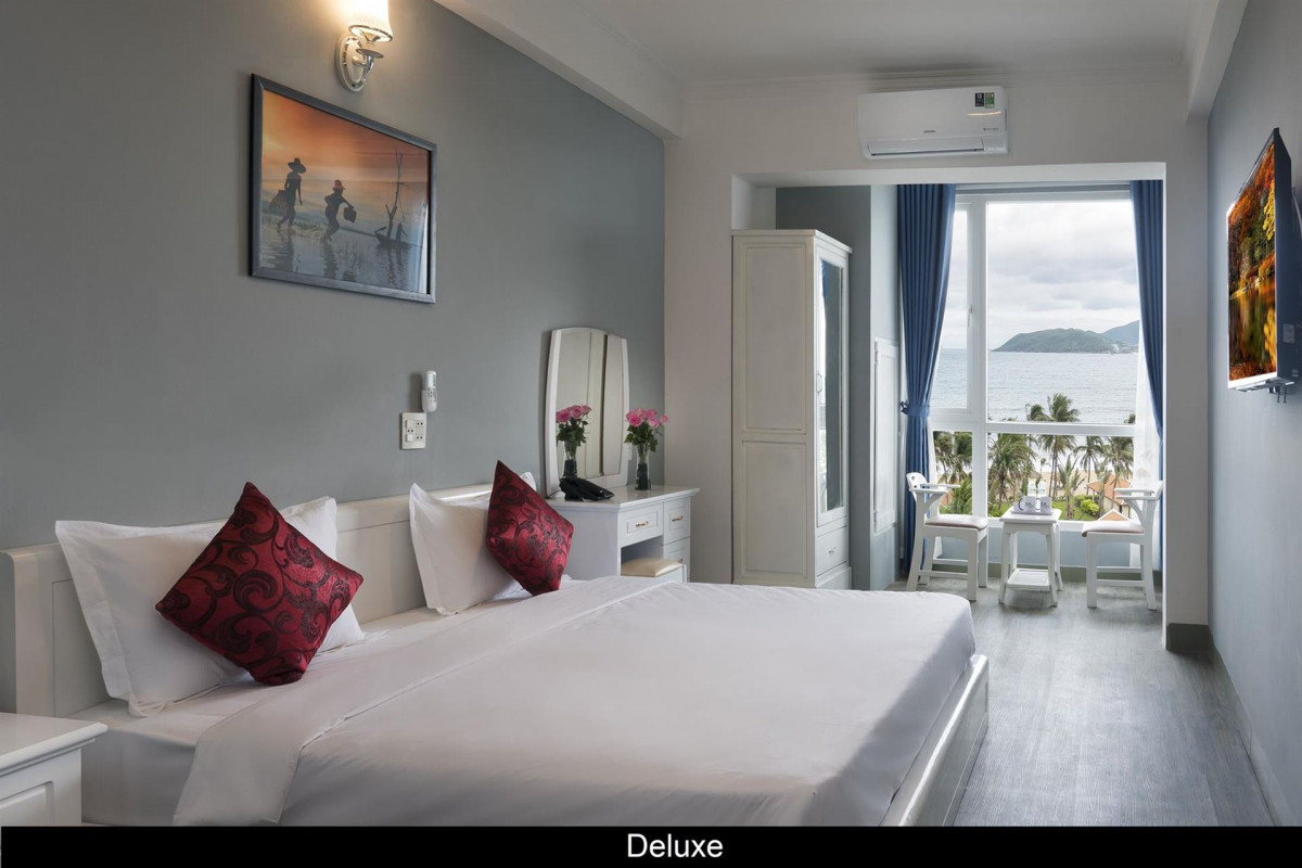 Montana Hotel 3*