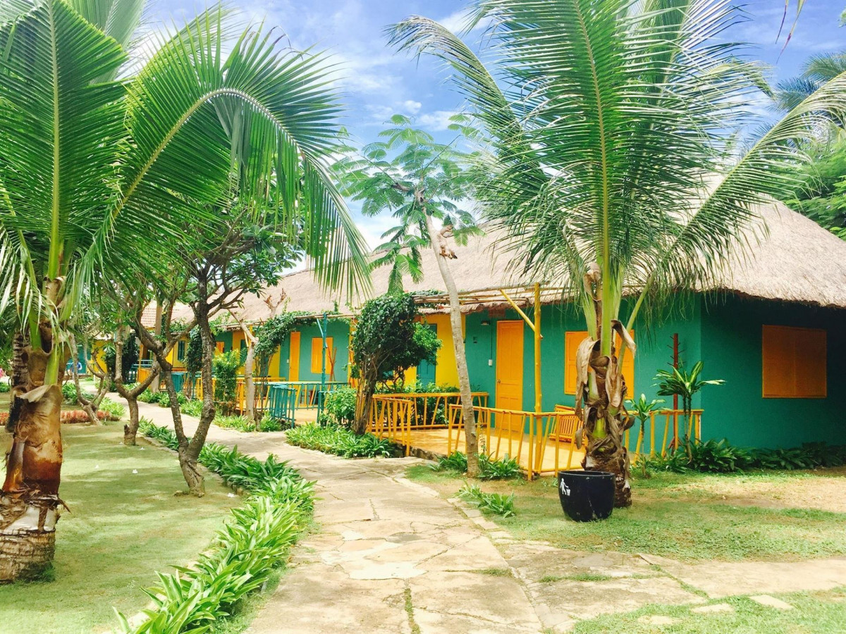 Nam Chau Boutique Resort 2*