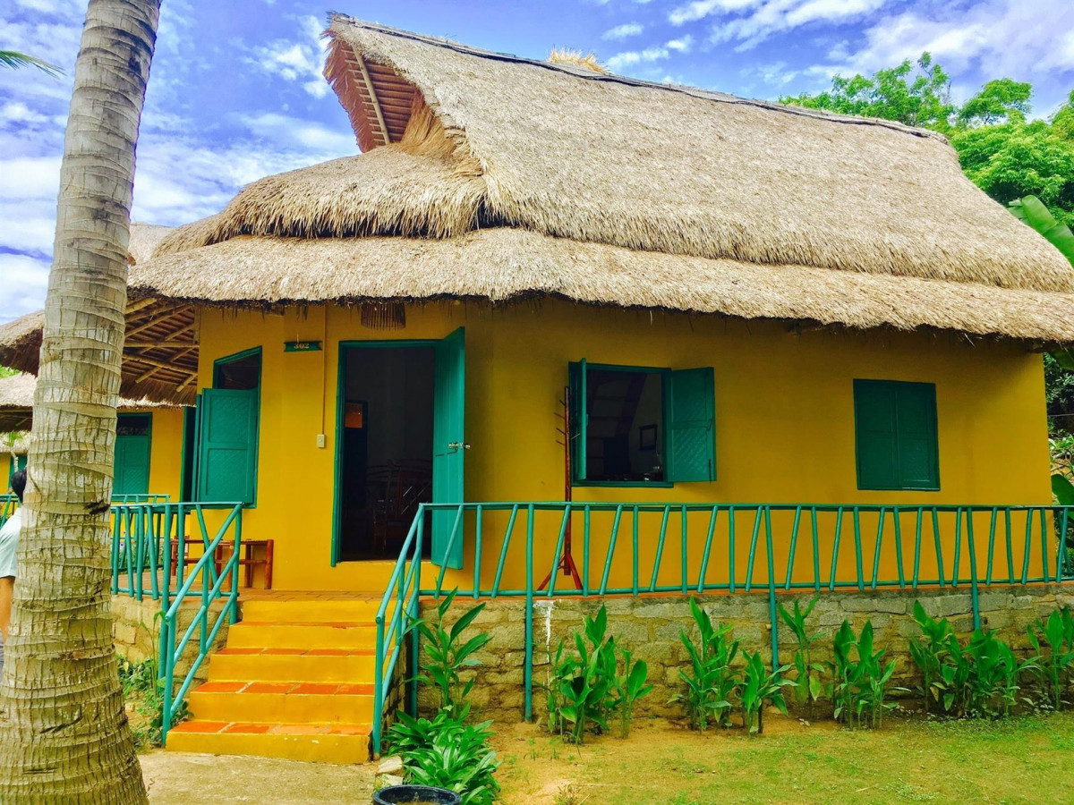 Nam Chau Boutique Resort 2*