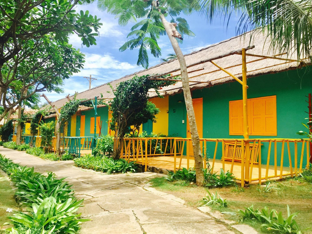 Nam Chau Boutique Resort 2*