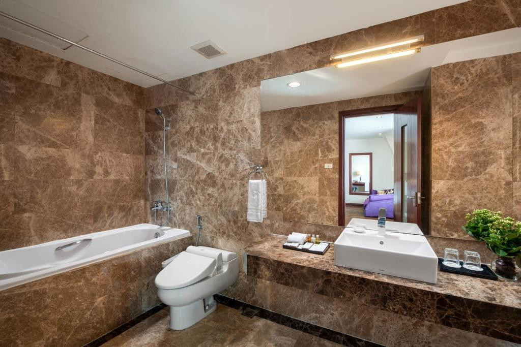 Nesta Hanoi (Ex. Vista) 4*