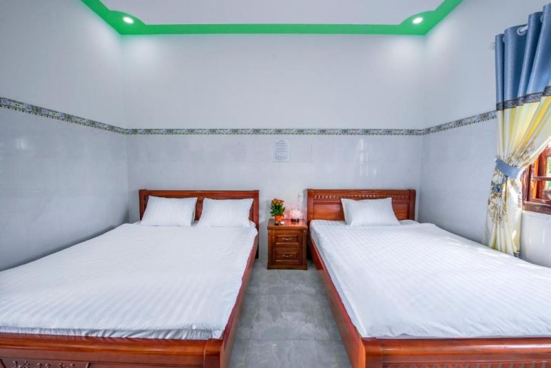 Nguyen Toan Hotel 2*