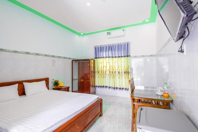 Nguyen Toan Hotel 2*