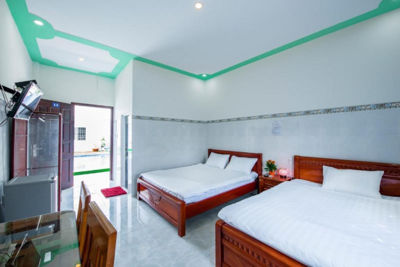 Nguyen Toan Hotel 2*