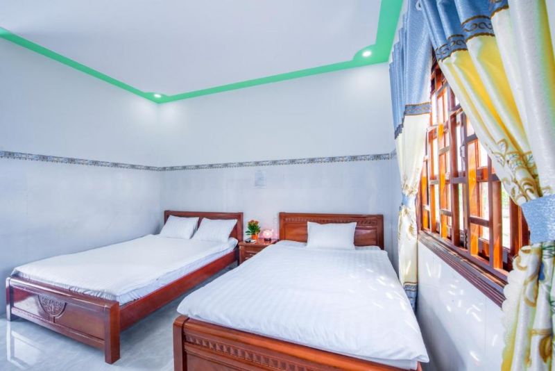 Nguyen Toan Hotel 2*