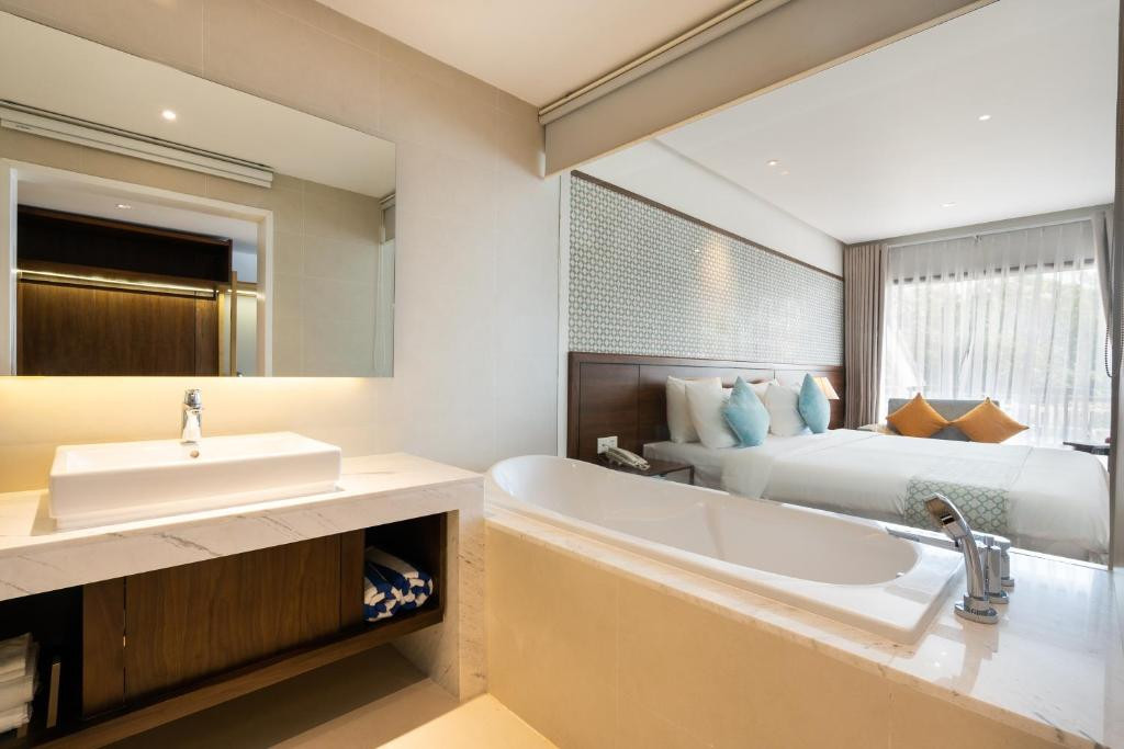 Hoang Ngoc Beach Resort (Oriental Pearl) 4*