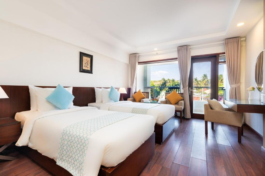Hoang Ngoc Beach Resort (Oriental Pearl) 4*
