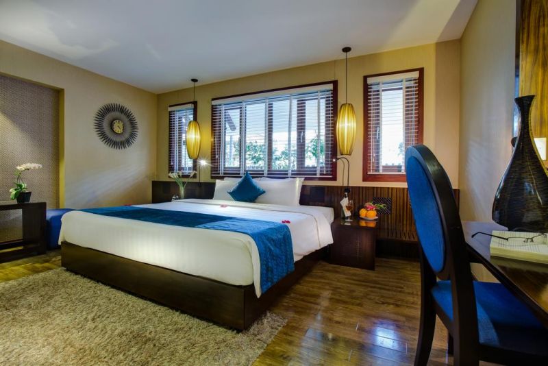 Oriental Suites Hotel & Spa 4*