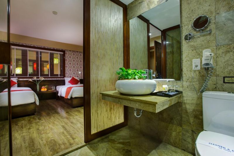 Oriental Suites Hotel & Spa 4*