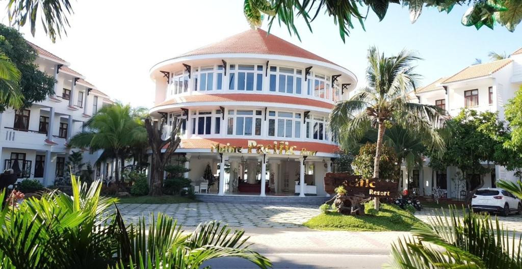 Pacific Beach Resort 3*