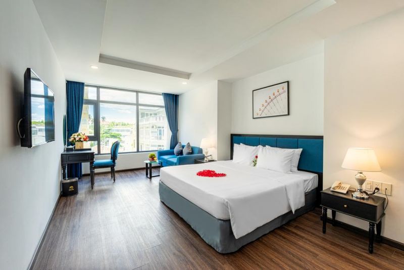 Paralia Hotel Nha Trang 4*