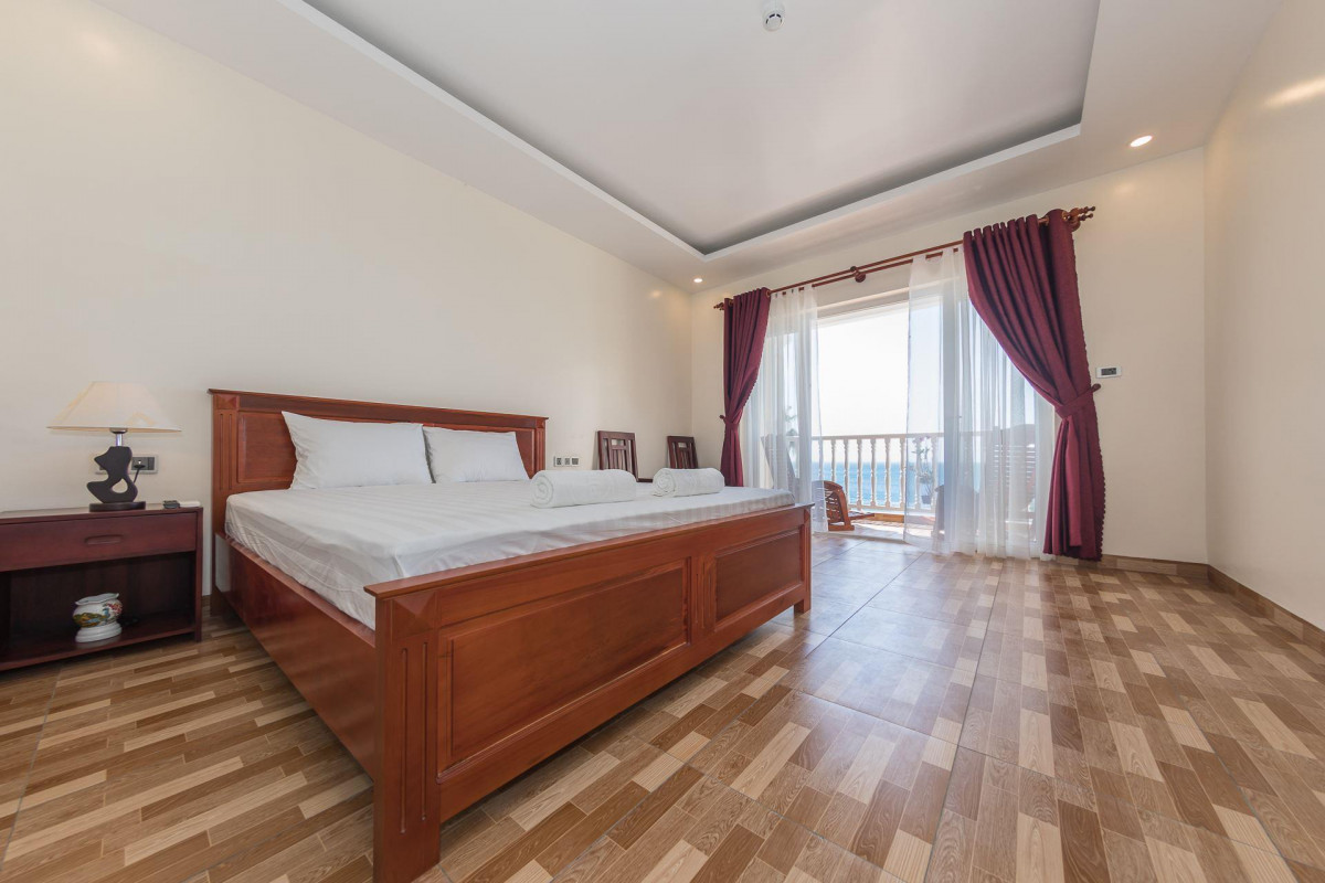 Phuong Binh House 3*