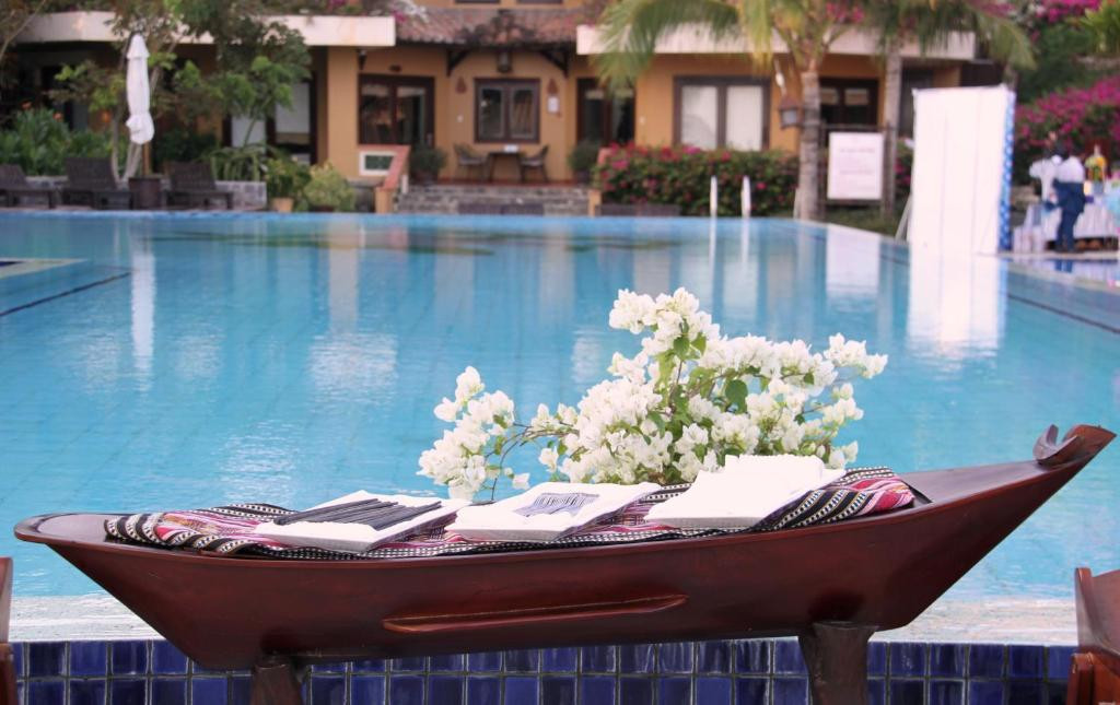 Poshanu Resort 4*