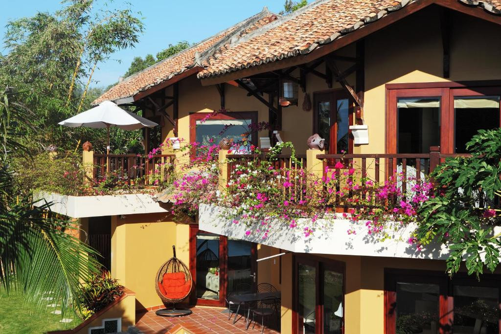 Poshanu Resort 4*