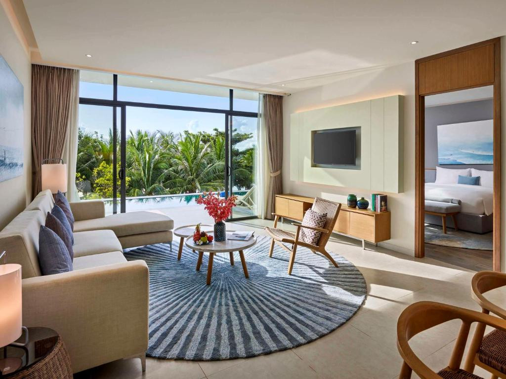 Premier Residences Phu Quoc Emerald Bay 5*