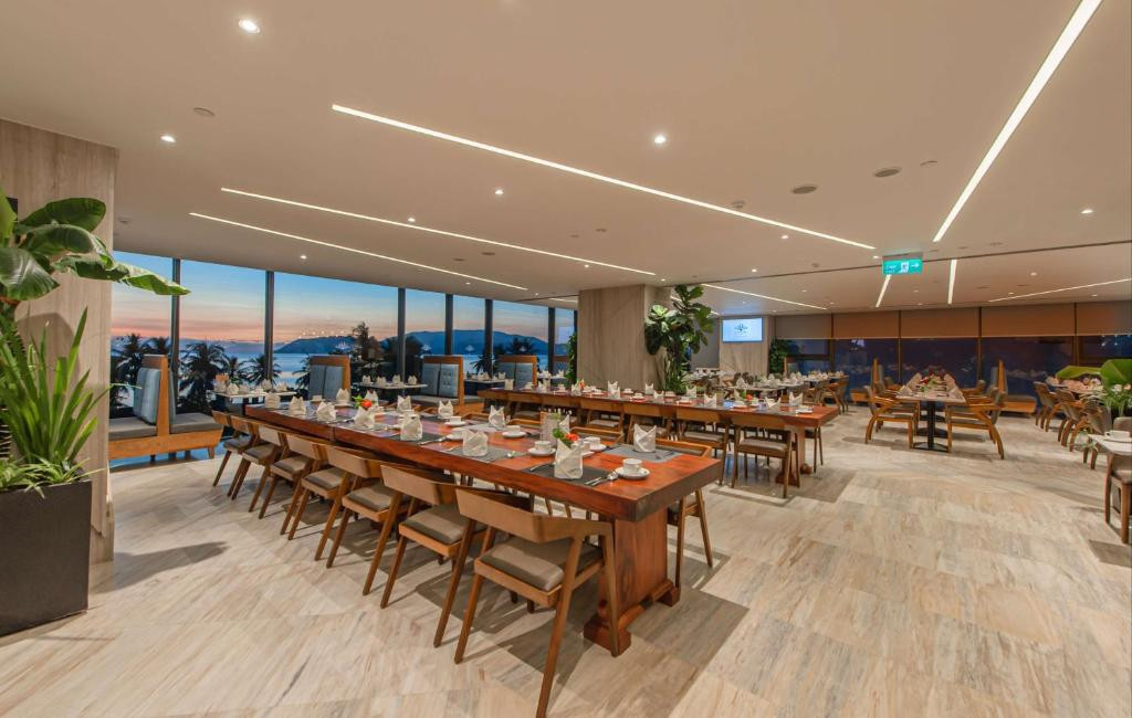 Queen Ann Nha Trang 5*