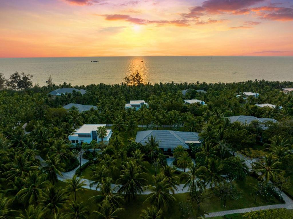 Radisson Blu Resort Phu Quoc 5*