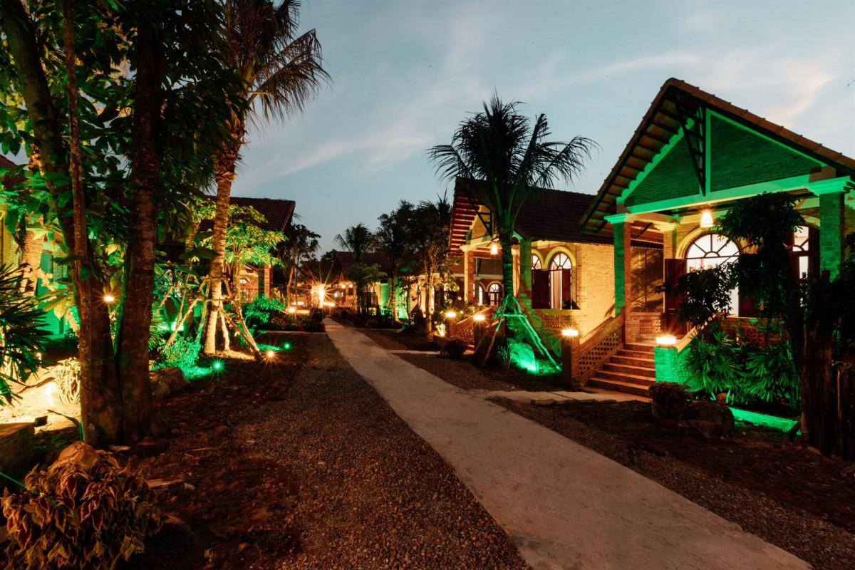 Red Resort 3*