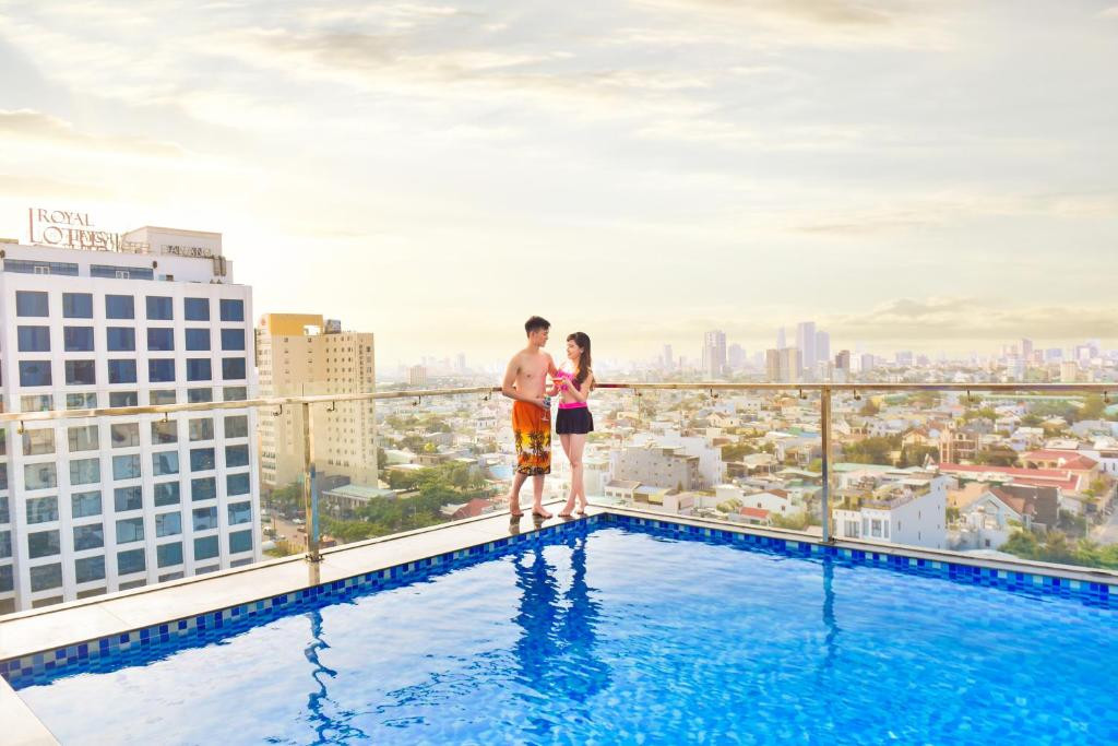 Ritzy Boutique 4*