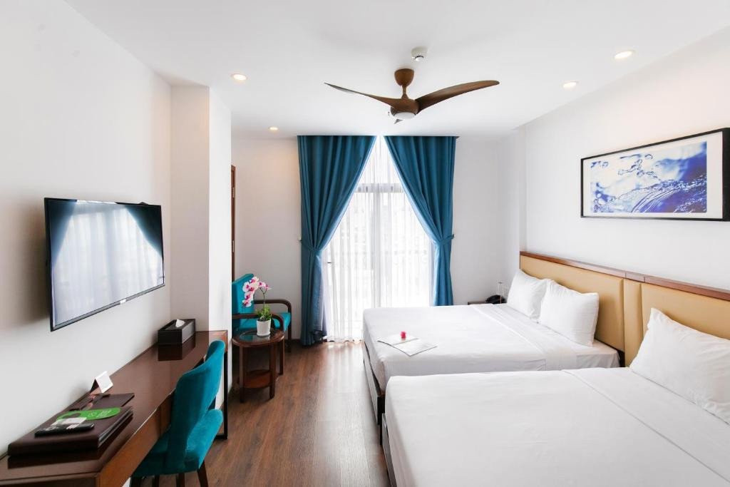 Ritzy Boutique 4*