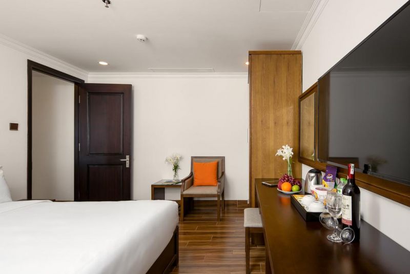 Roliva Hotel 4*