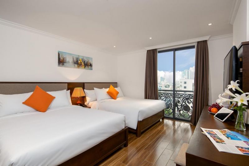 Roliva Hotel 4*
