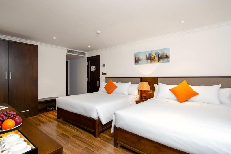 Roliva Hotel 4*