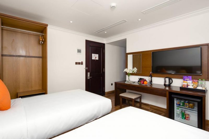 Roliva Hotel 4*