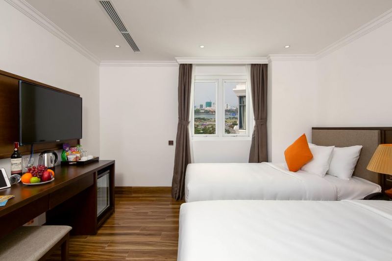 Roliva Hotel 4*